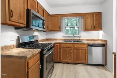 121 Hogan Drive, Garner, NC 27529 - Photo 9