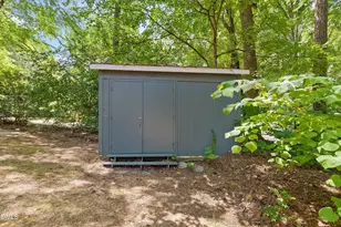 100 Culcross Ct, Cary, NC 27513 - Photo 37