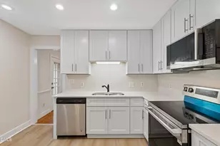 100 Culcross Ct, Cary, NC 27513 - Photo 21