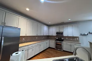 404 Byrams Ford Dr, Cary, NC 27513 - Photo 15