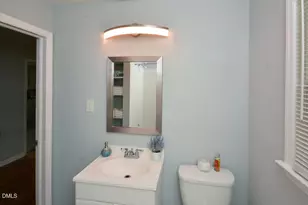 138 Gibson Rd, Mebane, NC 27302 - Photo 17