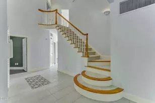 7804 Umstead Forest Dr, Raleigh, NC 27612 - Photo 5