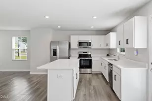 1432 Burgundy Blf Ln, Zebulon, NC 27597 - Photo 11