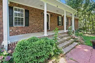 4 Eight Js Ln, Clayton, NC 27520 - Photo 3