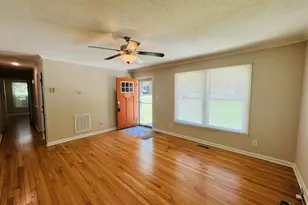 107 Hillbrook Ct, Garner, NC 27529 - Photo 3