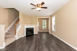 104 Hutson Ln, Clayton, NC 27527 - Photo 3