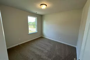 105 W Sater St, Pinetops, NC 27864 - Photo 11
