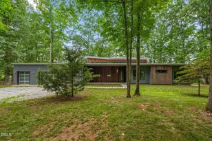 928 Shorefront Ln, Hillsborough, NC 27278 - Photo 3