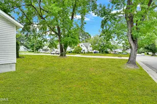 404 S Ash St, Greenville, NC 27858 - Photo 33