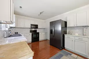 5433 Thunderidge Drive, Raleigh, NC 27610 - Photo 15