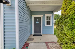 2132 Water Marsh Trl, Fuquay Varina, NC 27526 - Photo 3