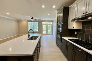323 Longchamp Ln, Cary, NC 27519 - Photo 9