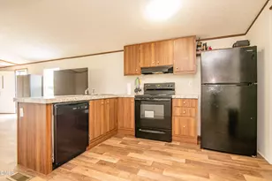 250 Meadow Dr, Rich Square, NC 27869 - Photo 9