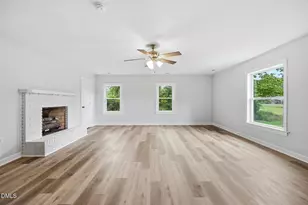 713 Tyree Rd, Kinston, NC 28504 - Photo 5