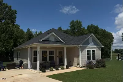 574 E Ridge Avenue, Liberty, NC 27298 - Photo 3