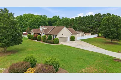 101 Aspen Circle, Clayton, NC 27520 - Photo 3