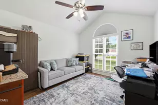 101 Aspen Cir, Clayton, NC 27520 - Photo 15