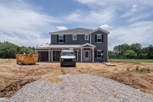 344 Barrow Mdws Dr, Zebulon, NC 27597 - Photo 1