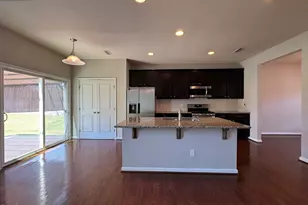3920 Massey Pointe Ct, Raleigh, NC 27616 - Photo 11