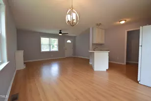 5725 Stone Crystal Dr, Fuquay Varina, NC 27526 - Photo 7