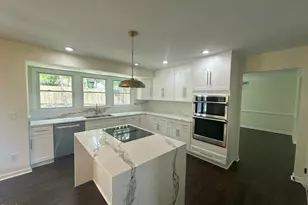 4409 Queenstown Ct, Raleigh, NC 27612 - Photo 9