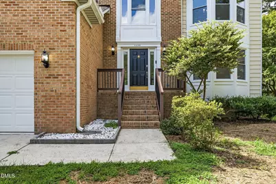 4409 Queenstown Court, Raleigh, NC 27612 - Photo 7