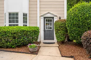 319 Orchard Park Dr, Cary, NC 27513 - Photo 5
