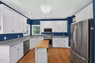 421 Cricket Hearth Rd, Sanford, NC 27330 - Photo 9