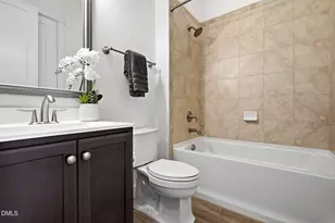 100 Oaks End Dr, Holly Springs, NC 27540 - Photo 11