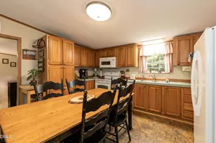 75 Baucom Ln, Fuquay Varina, NC 27526 - Photo 9