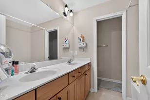 108 Bennett Pl, Clayton, NC 27527 - Photo 37