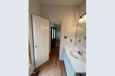 102 Longstock Court, Cary, NC 27513 - Photo 9