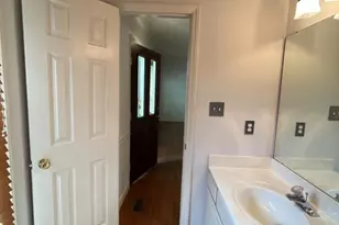 102 Longstock Ct, Cary, NC 27513 - Photo 9