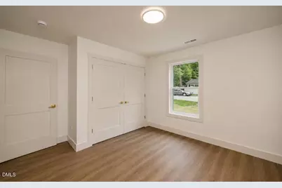 606 E Bay Street, Dunn, NC 28334 - Photo 13