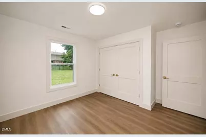 606 E Bay Street, Dunn, NC 28334 - Photo 11