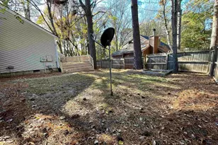 200 Glen Bonnie Ln, Cary, NC 27511 - Photo 45
