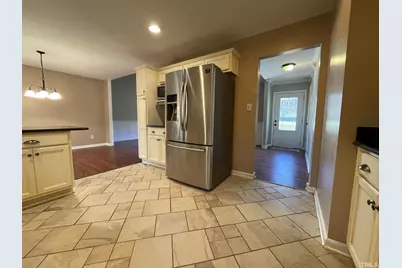200 Glen Bonnie Lane, Cary, NC 27511 - Photo 17