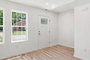 516 Singletary St SE, Wilson, NC 27893 - Photo 7