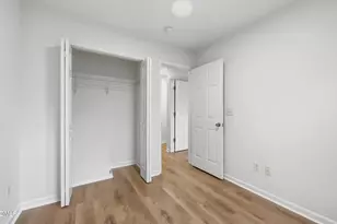 31 Edgebrook Cir, Durham, NC 27703 - Photo 21