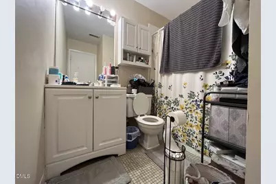 1022 Sandlin Place #Apt J, Raleigh, NC 27606 - Photo 11
