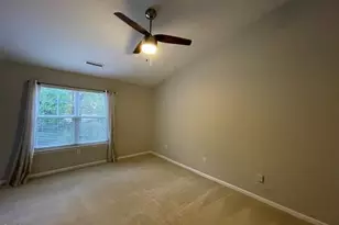 8835 Camden Park Dr, Raleigh, NC 27613 - Photo 11
