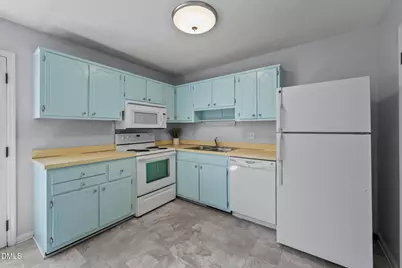 1002 Willow Drive #Apt 6, Chapel Hill, NC 27514 - Photo 11