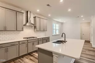 520 Everglow Ln, Garner, NC 27529 - Photo 3