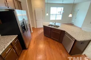 861 Saratoga Dr, Durham, NC 27704 - Photo 9