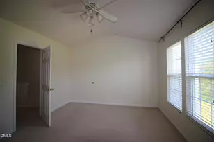 104 Hickory Meadow Cir, Morrisville, NC 27560 - Photo 7
