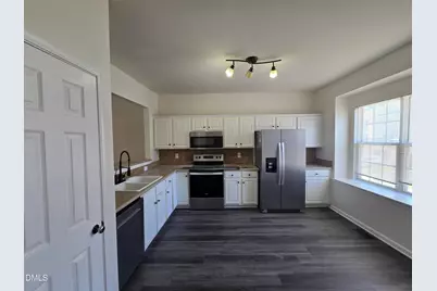 802 Sutter Gate Lane, Morrisville, NC 27560 - Photo 15