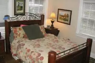 1919 Alexander Rd, Raleigh, NC 27608 - Photo 17
