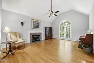 2304 Hideaway Ct, Raleigh, NC 27613 - Photo 9