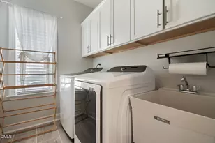 245 N Crest Dr, Chapel Hill, NC 27517 - Photo 19