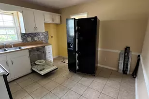 6934 Brockwood St, Fayetteville, NC 28314 - Photo 9